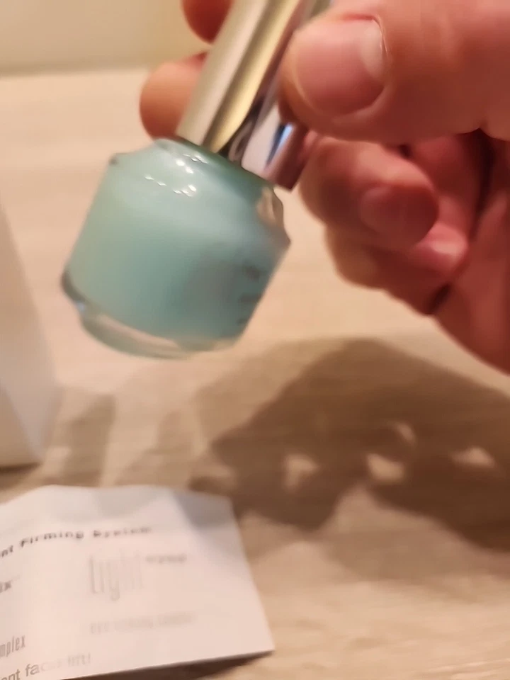 BeautiControl Tight Fix Facial Firming Complex 1oz New!! - Image 3 of 4