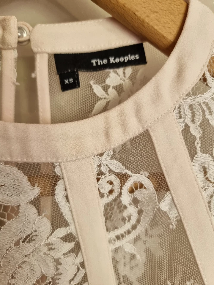 THE KOOPLES : SUPERBE BLOUSE ROSÉ ET DENTELLES BLANCHES TRÉS JOLI MODELE - Photo 3/4