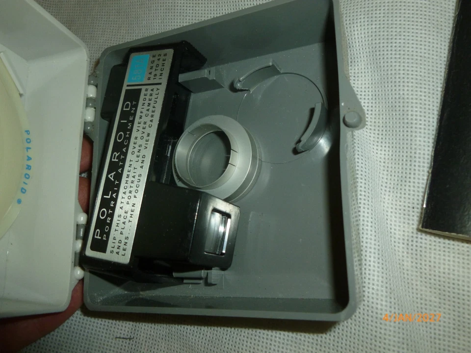 Vintage Polaroid Automatic 250 Land Camera mit Zubehör im Koffer - Bild 3 von 4