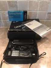 Vintage Motorola Deluxe Cellular Telephone Portfolio Phone w/ Box Sold As Is