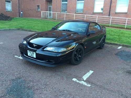 Ford Mustang 4.6L GT
