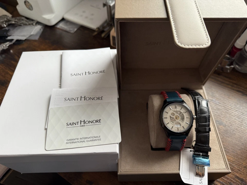 Reloj automático para hombre Saint Honoré Paris - Hecho en Suiza - Sellita SW200 - eta 2824 Foto 2 de 4