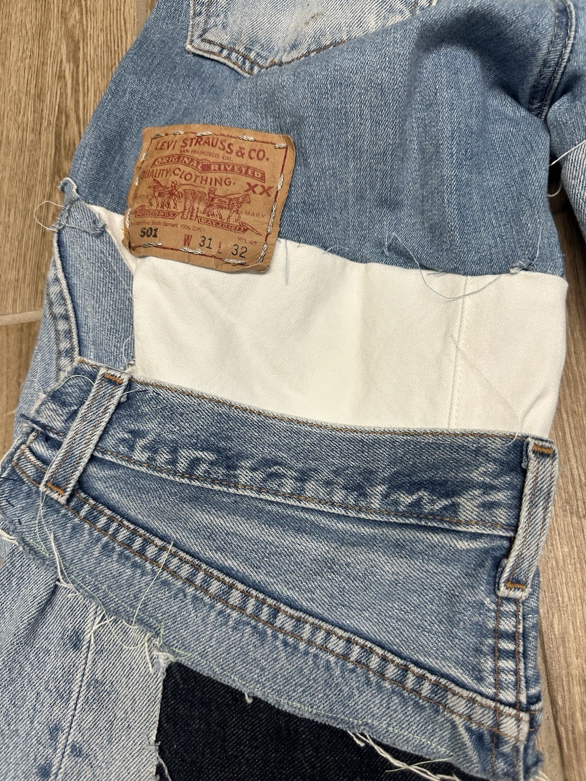 Vintage Levi’s 901 Button Fly Patch Work Jeans Si… - image 9