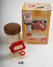 Vintage Sindy Pedigree Food Mixer  With Bowl (Boxed)