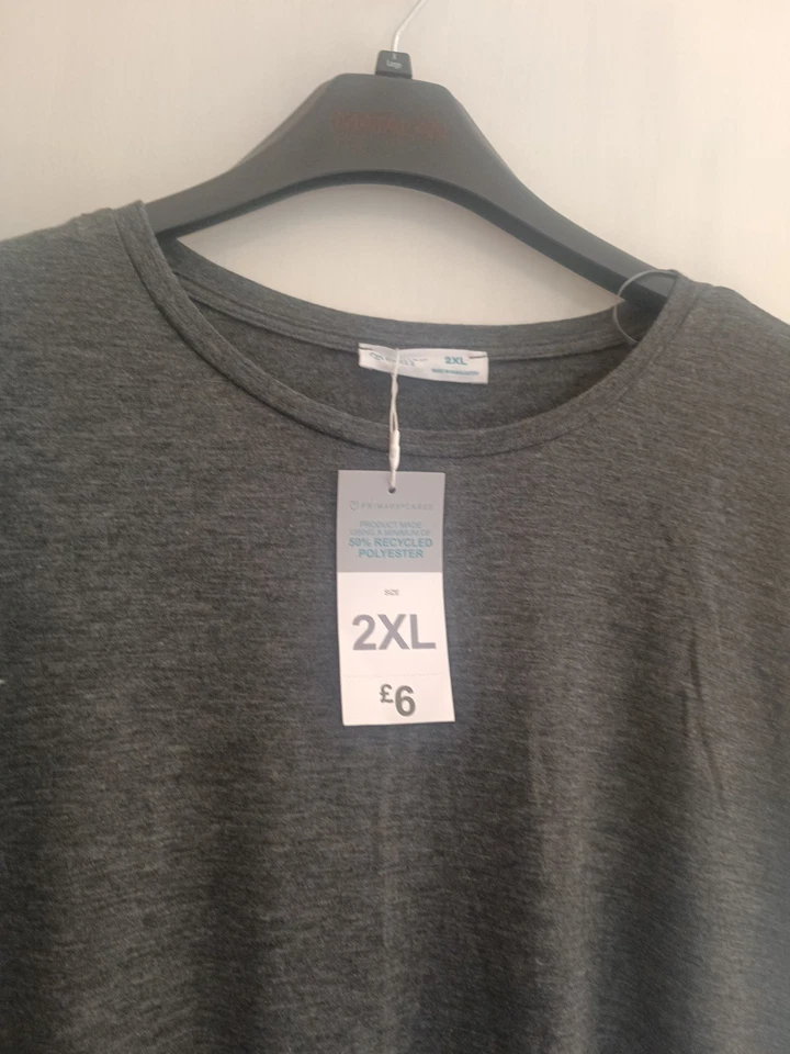 Grey, Long Sleeved Top. Size 2xl - Image 3 of 4