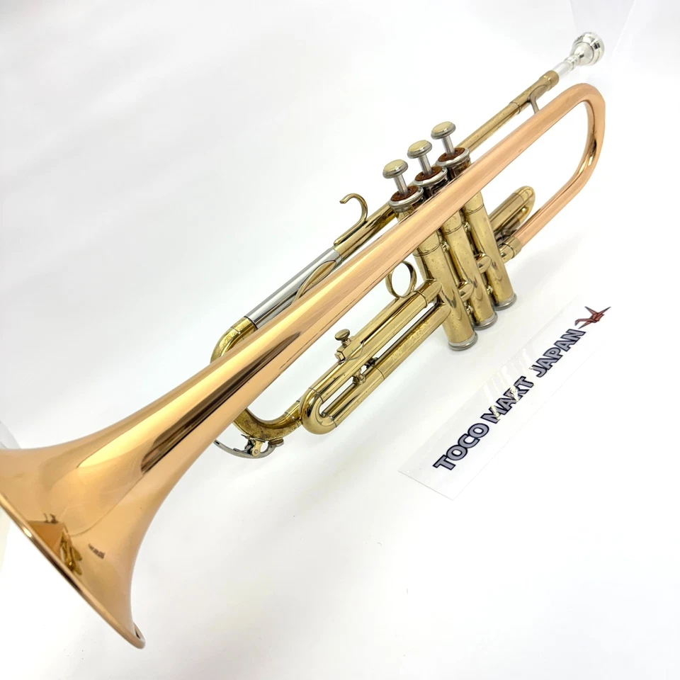 YAMAHA YTR-332 Trumpet Gold Brass Bell With Mouthpiece From Japan #B0030 - Image 2 of 4