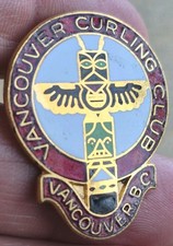 VINTAGE VANCOUVER CURLING CLUB BC CANADA SCREWBACK PIN Z17