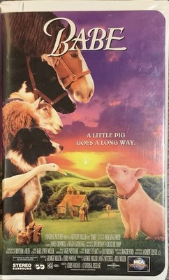 RARE! Babe Clamshell Case VHS Movie Tape MCA/Universal Home Video 1995 VERY GOOD