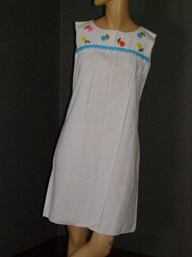 Vintage 60's white shift dress YARN EMBROIDERED colored FLOWERS cotton MOD M L - 第 1/13 張圖片