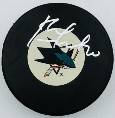 Michal Handzus Sharks,Blackhawks,Kings signed,autographed Hockey Puck, COA proof Michal Handzus Sharks,Blackhawks,Kings signed,autographed Hockey Puck, COA proof