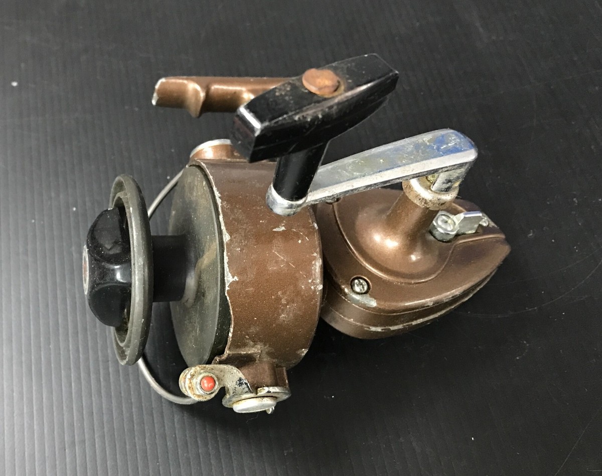 baitcasting reels at bass pro shop Bass Pro Shops Pro Qualifier Baitcast Reel