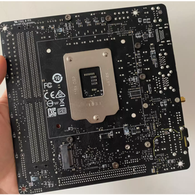 MSI MPG Z390I GAMING EDGE AC マザーボード Amazon | MPG Z390I Gaming Edge AC LGA 1151 Intel Z390