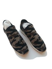 J/Slides Urban Sports Tiger Womens Size 6 Camo Knit Slip On Shoes