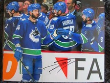 PHIL DI GIUSEPPE SIGNED 8X10 PHOTO ABBOTSFORD CANUCKS VANCOUVER CANUCKS (C)