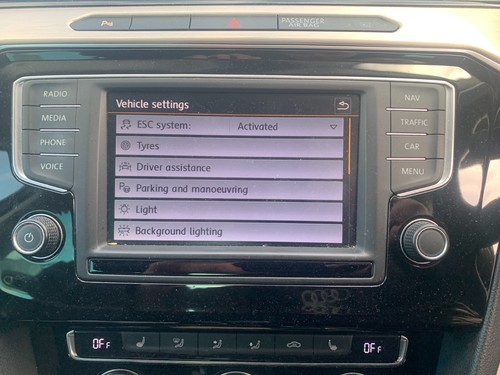2015 VOLKSWAGEN PASSAT B8 TOUCH SCREEN INFOTAINMENT DISPLAY SCREEN 3G0 919 605 D - 第 2/4 張圖片