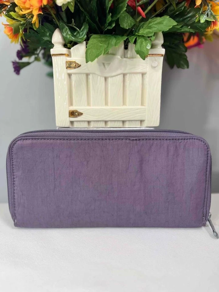 Cartera organizadora KIPLING lila púrpura nailon cremallera alrededor Foto 2 de 4