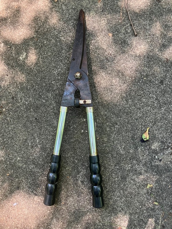 Vintage Wallace Hedge Shears  RQ5 Made in Enfield, Connecticut USA