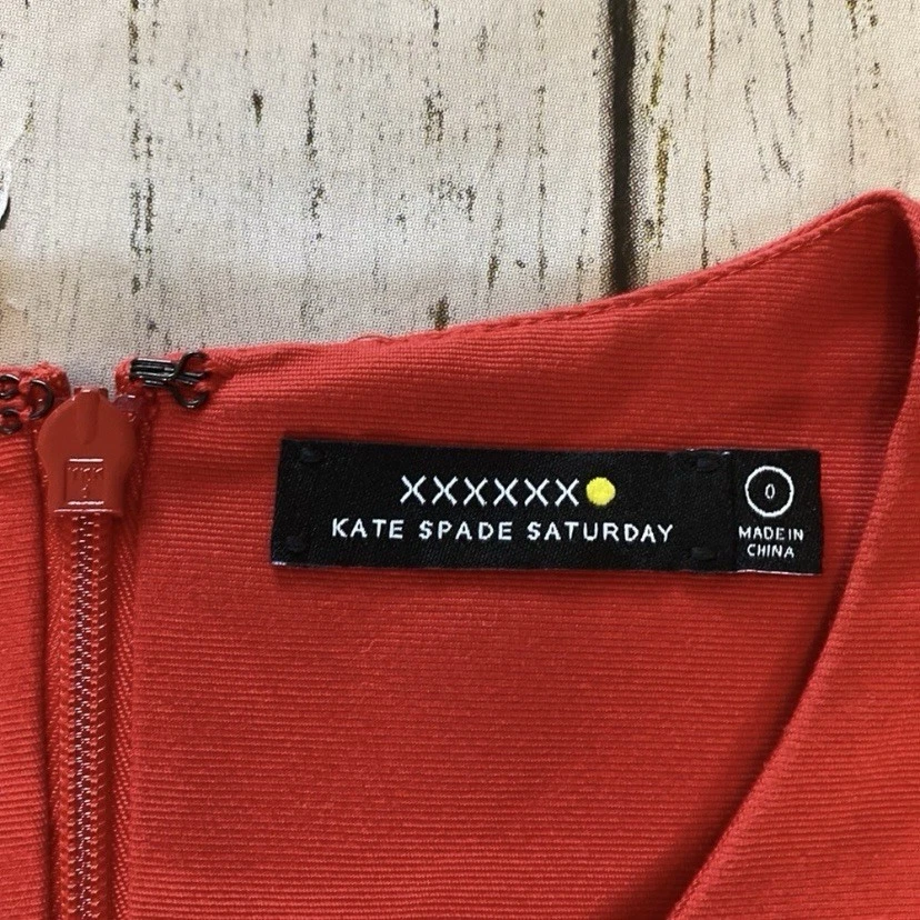 Abito rosso Kate Spade Saturday The Good Times aderente e svasato taglia 0