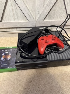 Xbox One Console With 3 Games And Controller
