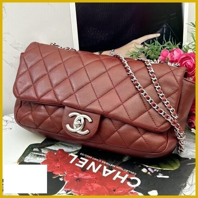 CHANEL Red Matrasse Double Chain Shoulder Bag for Women