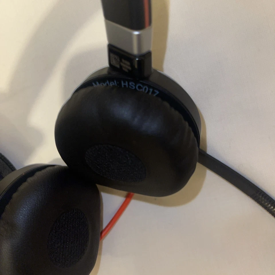 Auriculares Mono Jabra Evolve 40 UC HSC017 con Controlador USB-A ENC010.  Foto 3 de 3