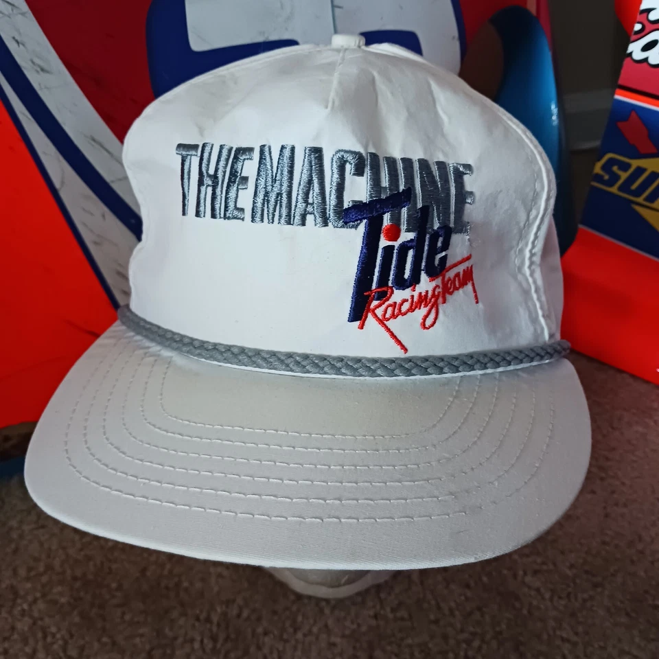 Sombrero Hendrick Motorsports Darrell Waltrip Martinsville Tide Victory Lane NASCAR Foto 2 de 4