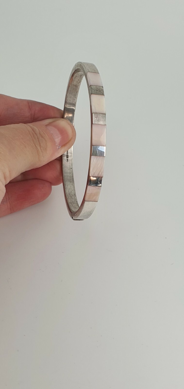 Photo 7 of Sterling Silver 925 Bangle Bracelet With Mother Of Pearl 12g B39