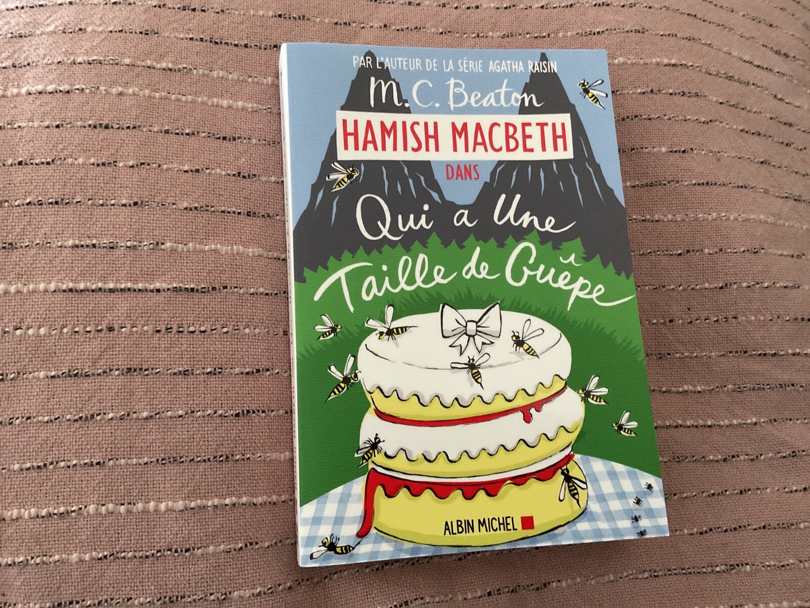 Hamish Macbeth 4 - Qui a une taille de guêpe-M. C. Beaton, Marin
