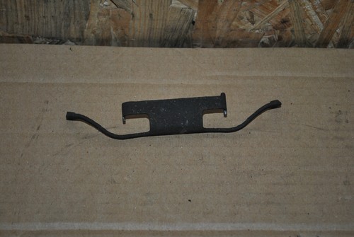 BMW E46 E36 E90 Z4 Haltefeder Feder Bremsträger Bremssattel hinten links rechts