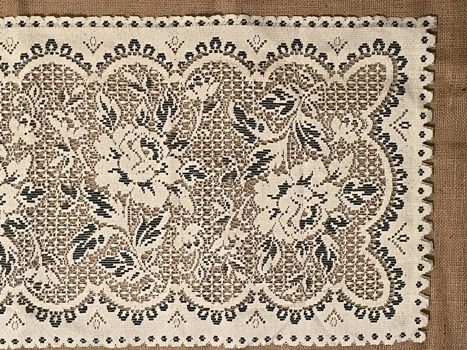 Picture 3 of 4