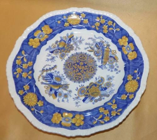 Spode Pottery Ceramic Dinner Plates