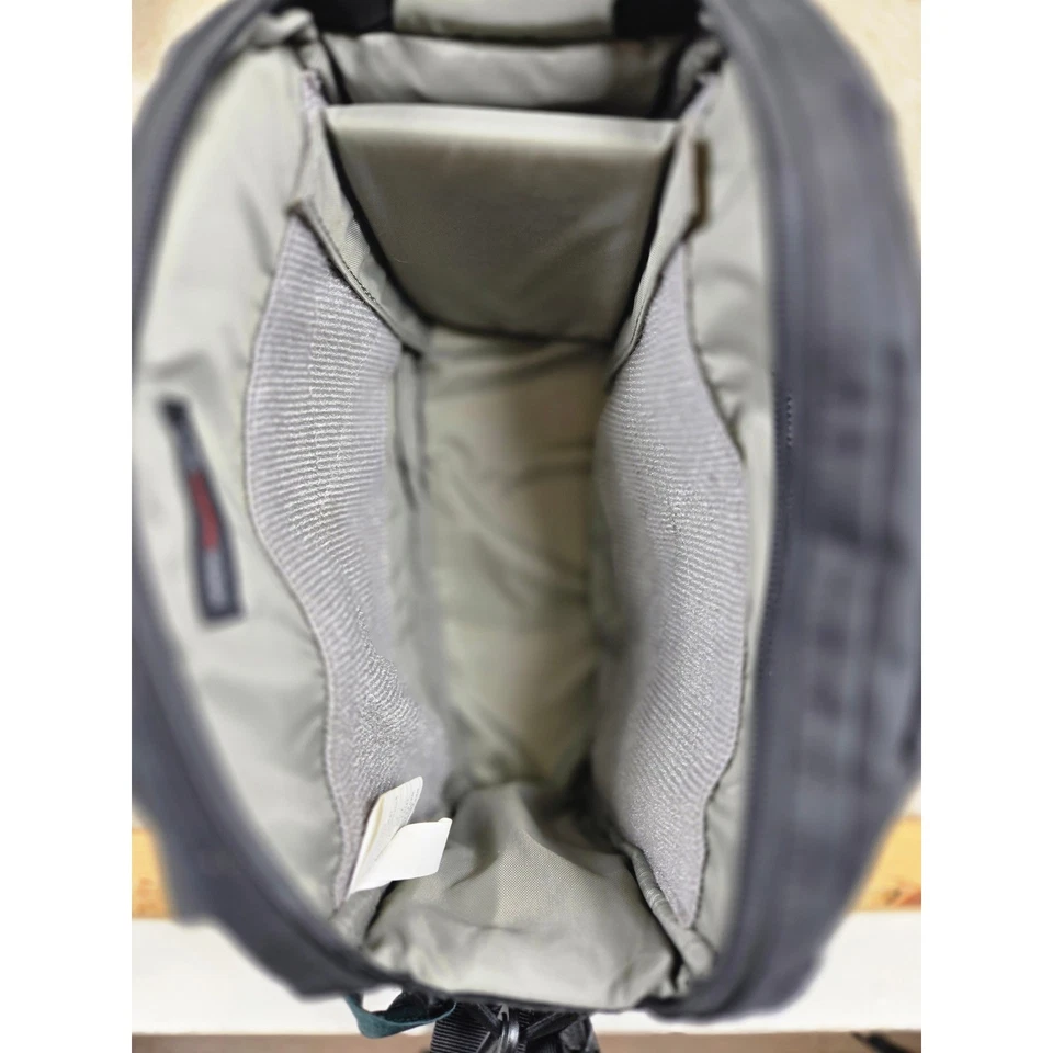 Lowepro Photo Runner Waist Bag Camera Bag Green Black Padded Organizer - Image 4 of 4