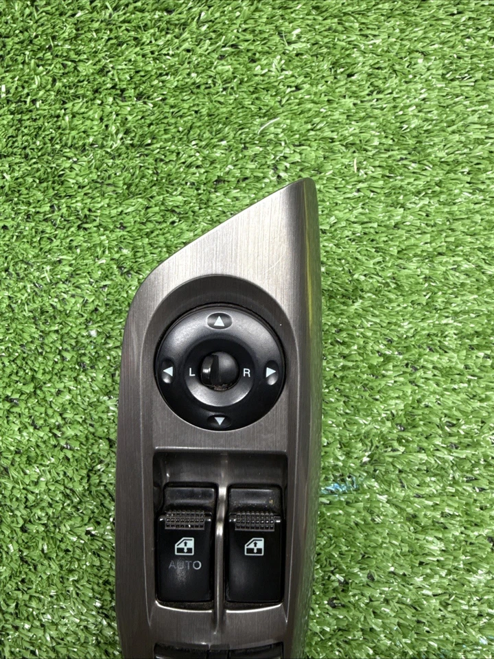 2003-2008 Hyundai Tiburon Left Driver Master Power Window Mirror Switch OEM USED - Image 2 of 4