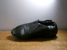 Dance Pre-Owned Jazz Shoes So Danca JZ43 Child 4W Black Pull On Leather Split
