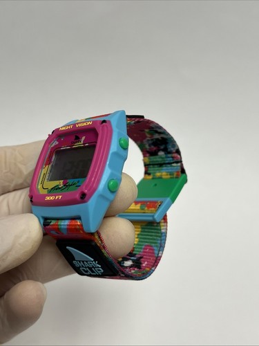 FREESTYLE Shark Classic Clip NEON SPLATTER 38MM Quartz Watch UNIQUE! RARE!! Mint - Picture 4 of 9