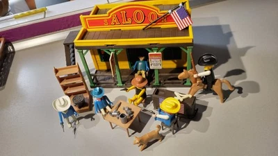 BO LOT PLAYMOBIL VILLE USA MAISON SALOON 3461 WESTERN COWBOYS BANDIT SOLDAT - Photo 1/4