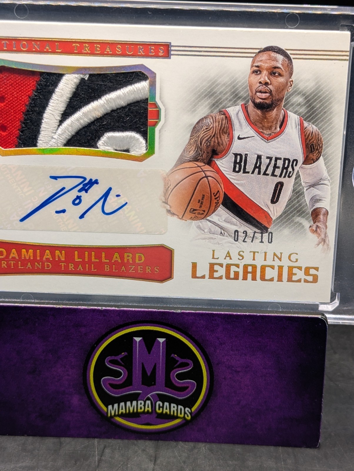 2017-18 Panini National Treasures Damian Lillard Lasting Legacies Patch Auto /10 view 4
