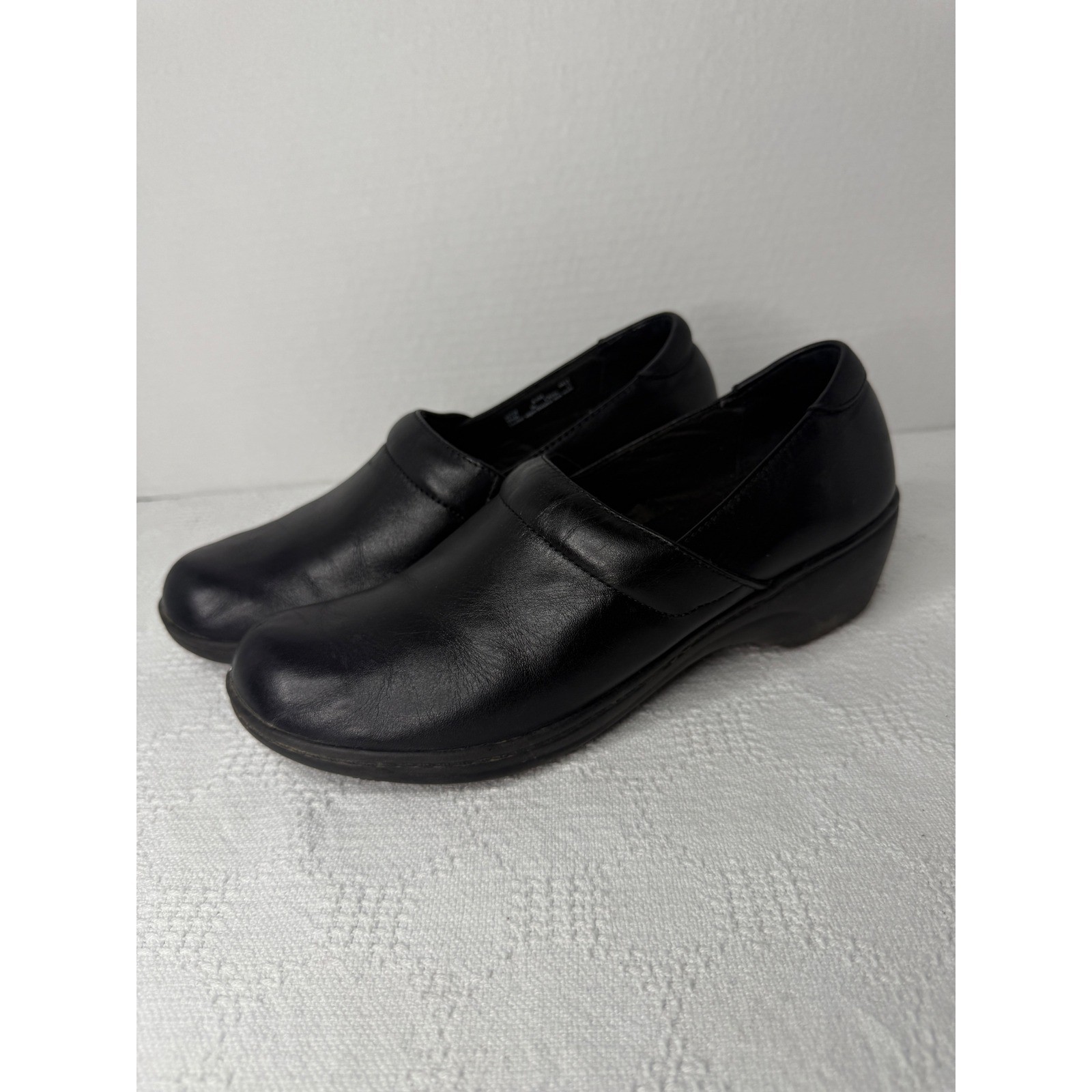 Clarks Black Leather Slip On Clogs Wedge Comfort Women's Shoes Size 8.5