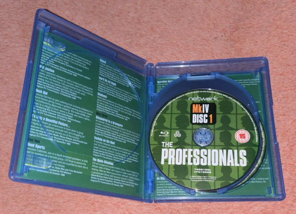The Professionals: MkIV Blu-ray (2018) Lewis Collins cert 15 5 discs - Image 2 of 4