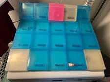Nintendo NES 20 video game cart clamshell hard plastic cases 17 OEM, hangtabs