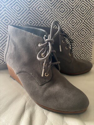 Dr. Scholl's Women's Close Call Wedge Lace Up Booties Grey  Sz 8.5