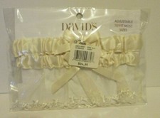 DAVID'S BRIDAL IVORY GARTER SET