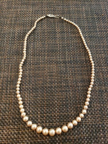 VINTAGE STERLING SILVER GRADUATED PEARLS 16.5 IN NECKLACE