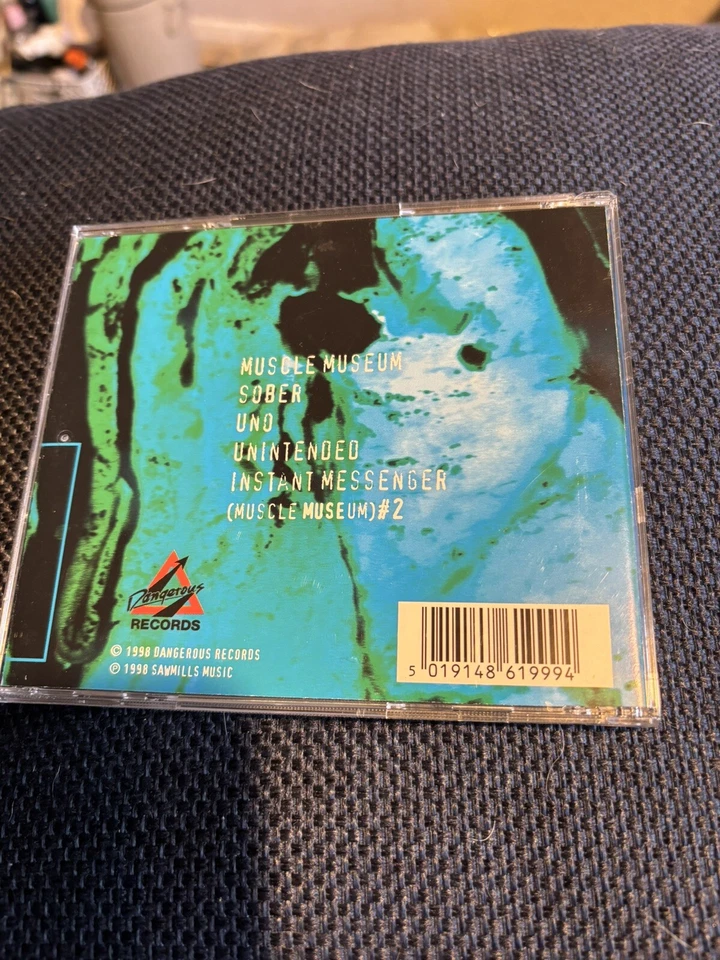 MUSE MUSCLE MUSEUM EP NUMBERED 870/999 MINT CONDITION SIGNED! VERY RARE! Also - Imagem 2 de 4