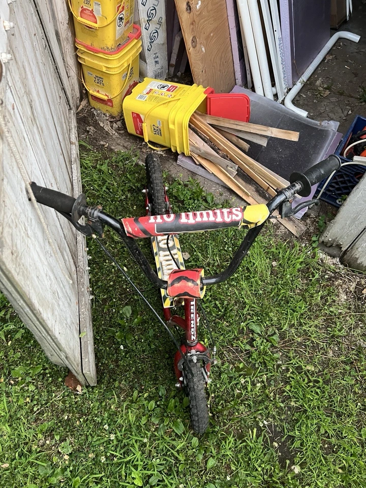 Vintage Push Scooter - Image 3 of 3