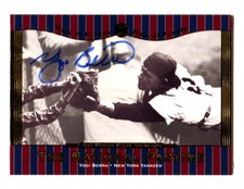 2001 Upper Deck Hall of Famers - Yogi Berra #65 Autographed!