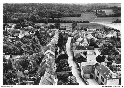 BBFP9-0812-77 - Aus Dem Flugzeug Über FERICY - Panoramablick