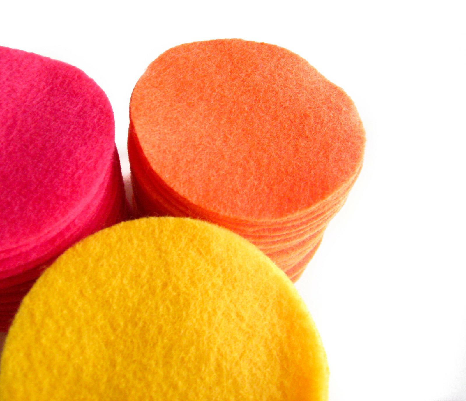 Nakpunar Felt Circles Choose from 22 colors from 1" to 8" wide craft die cut La Paz County