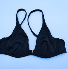 Victorias Secret 34B Black Underwired Push-Up Plunge Bikini Top Swimwear Beach