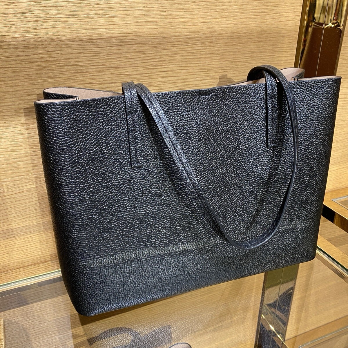 ★TORY BURCH ★ BLACK black-leather-tory-burch-